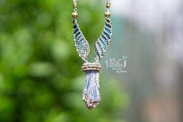 Colgante ALAS con Cianita azul