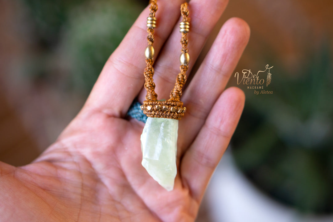 Colgante con Calcita verde