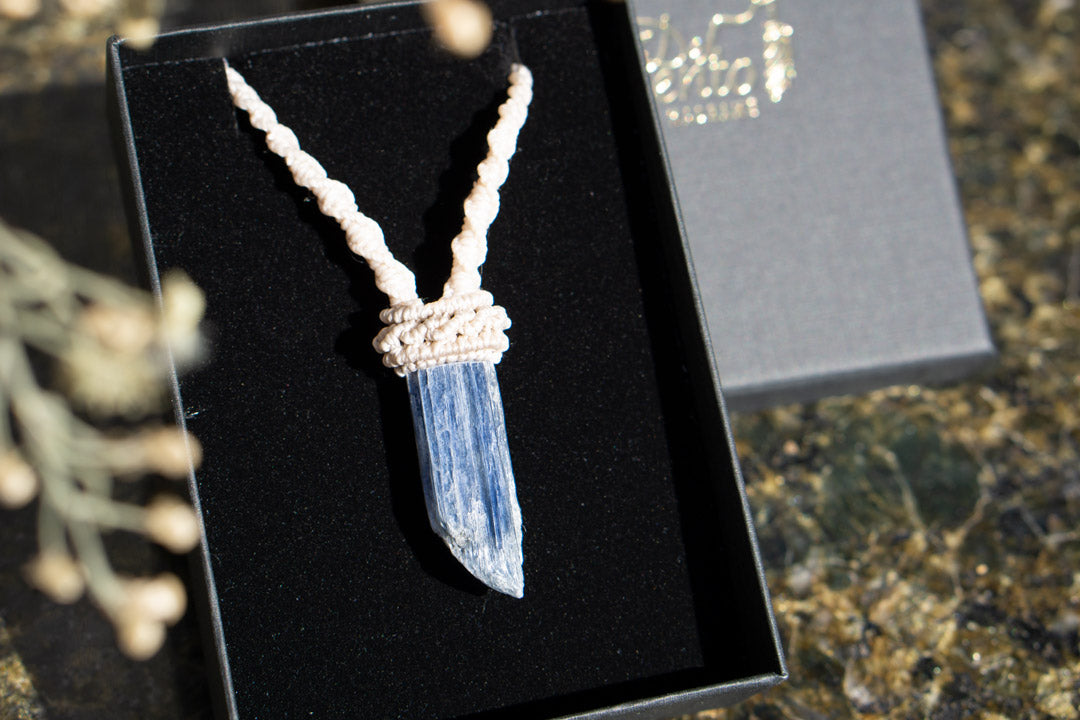 Colgante con Cianita Azul