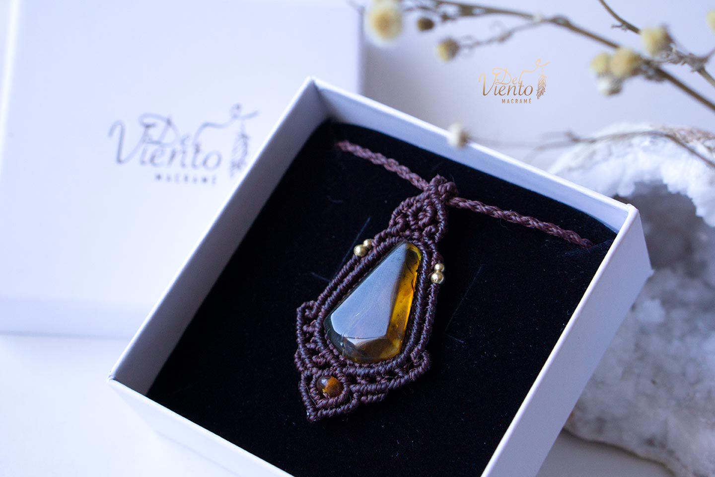 "RESERVADO para Maria José" | Colgante con Ámbar