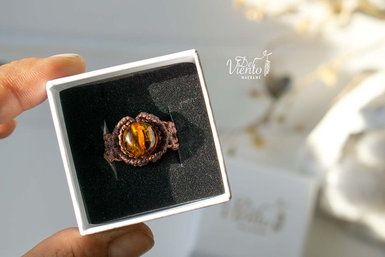 "Reservado para María José" | Anillo con Ámbar