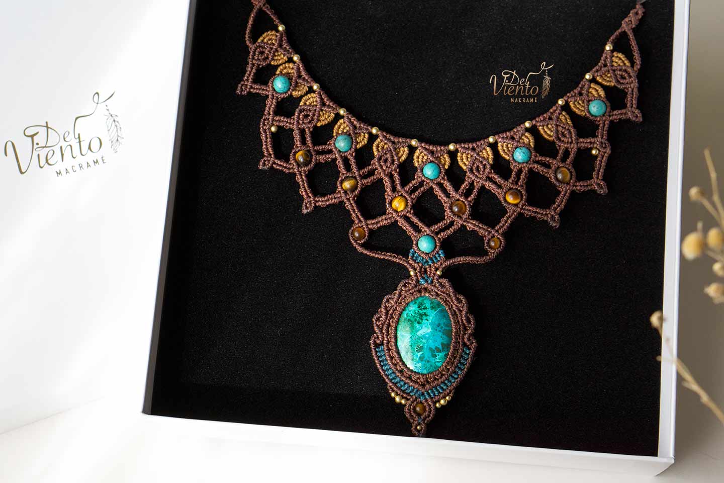 Reservado para Angie | Collar de macramé Diosa con Turquesas y Crisocola