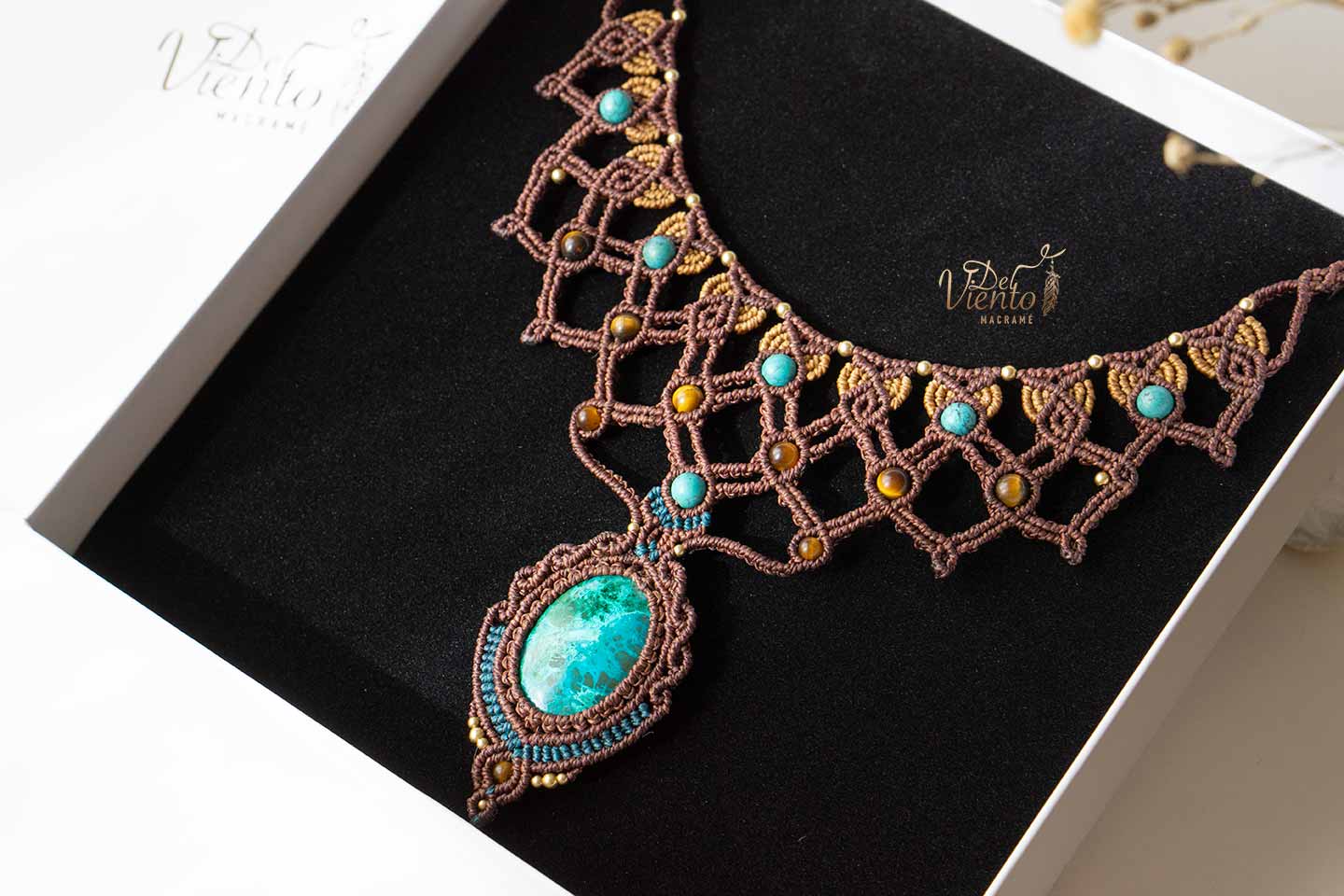Reservado para Angie | Collar de macramé Diosa con Turquesas y Crisocola
