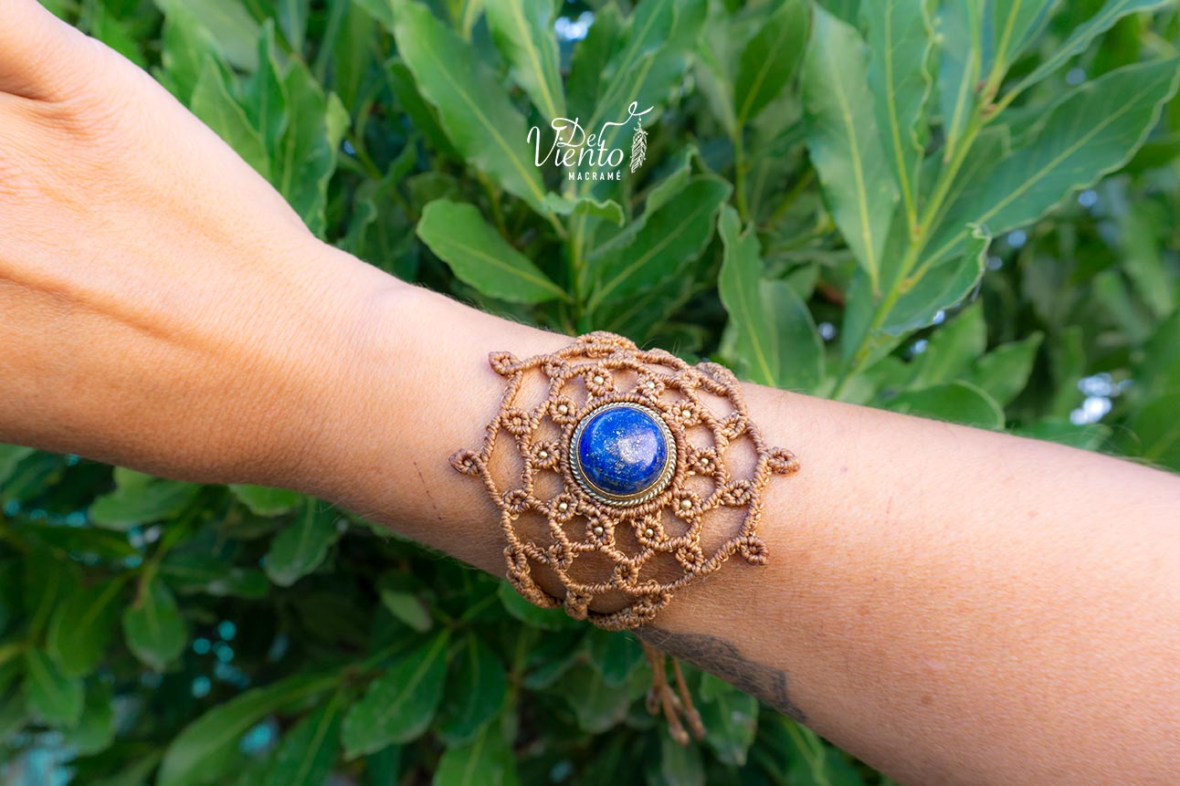 Brazalete con Lapíslazuli