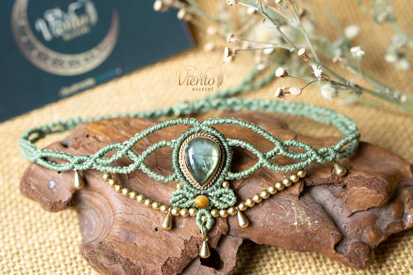 RESERVADO Ana | Cinturón Lunar, Collar y Tiara de macrame con Labradorita