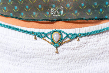 Cinturón lunar de macramé con Piedra Luna | Collar o Tiara azul