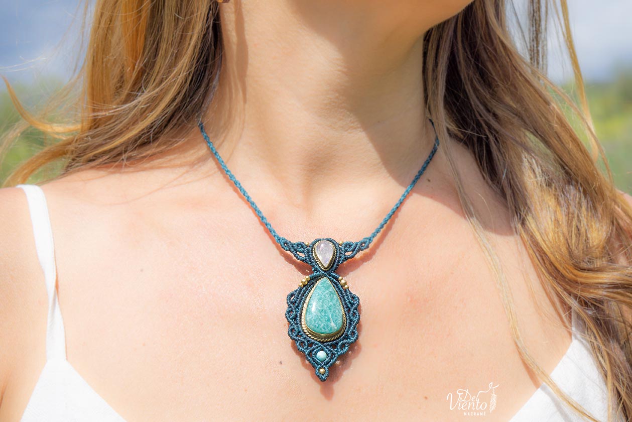 Colgante GEA con Amazonita y Piedra Luna