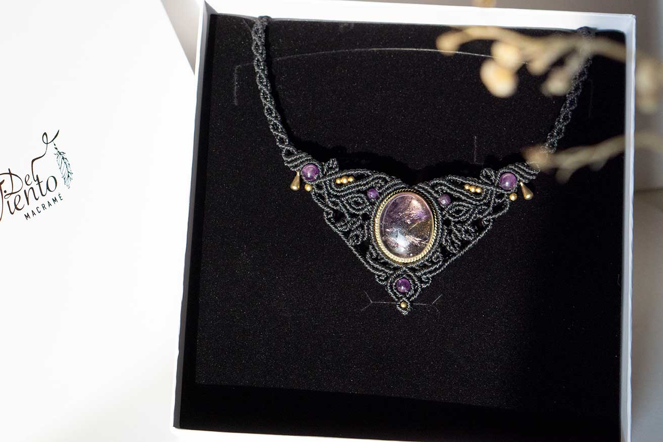 Collar con Ametrino