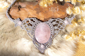 "Reserved for Iris" RESERVADA Collar de macrame con Cuarzo Rosa