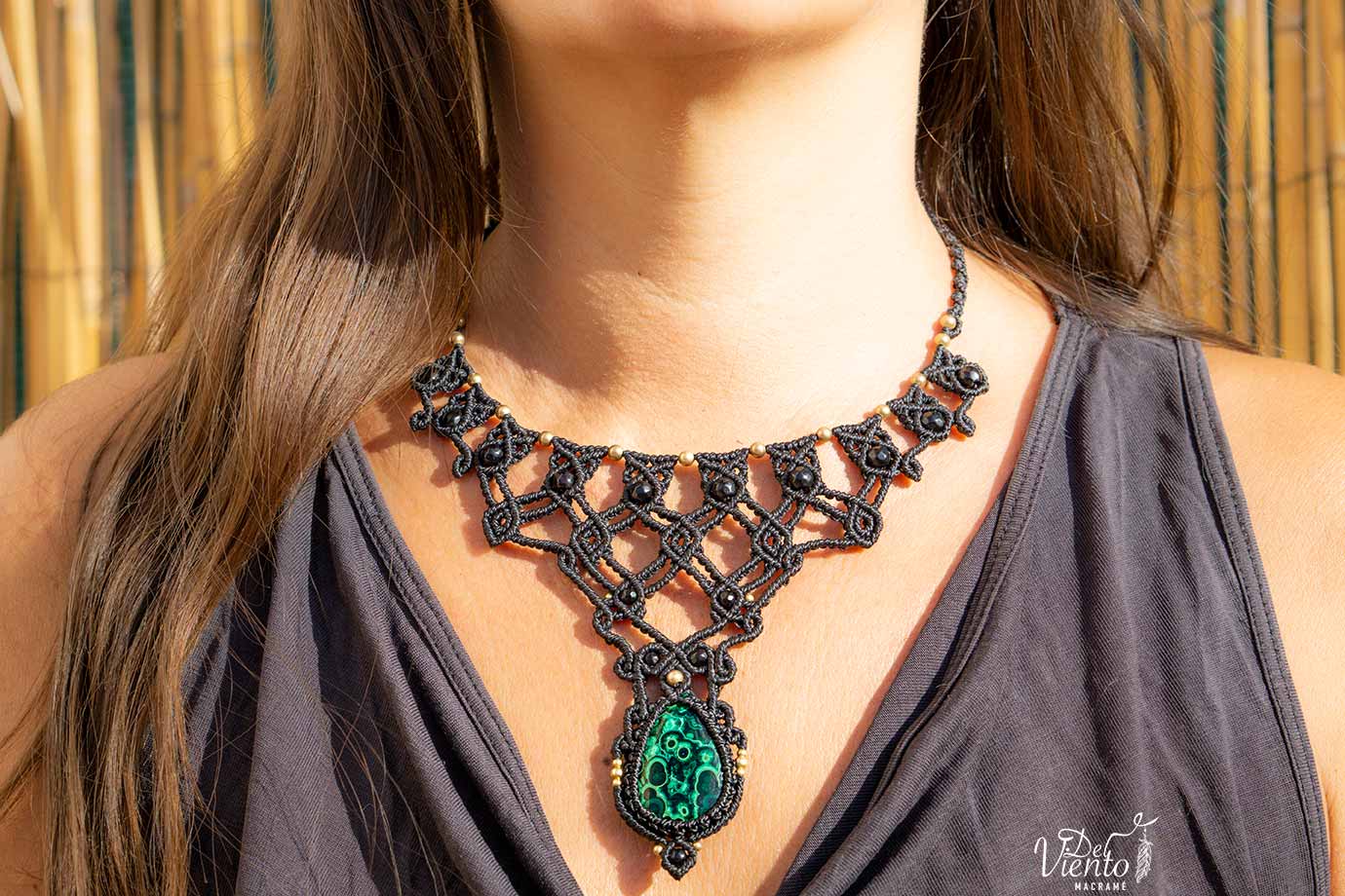 Collar Diosa de macramé con Malaquita y Onix