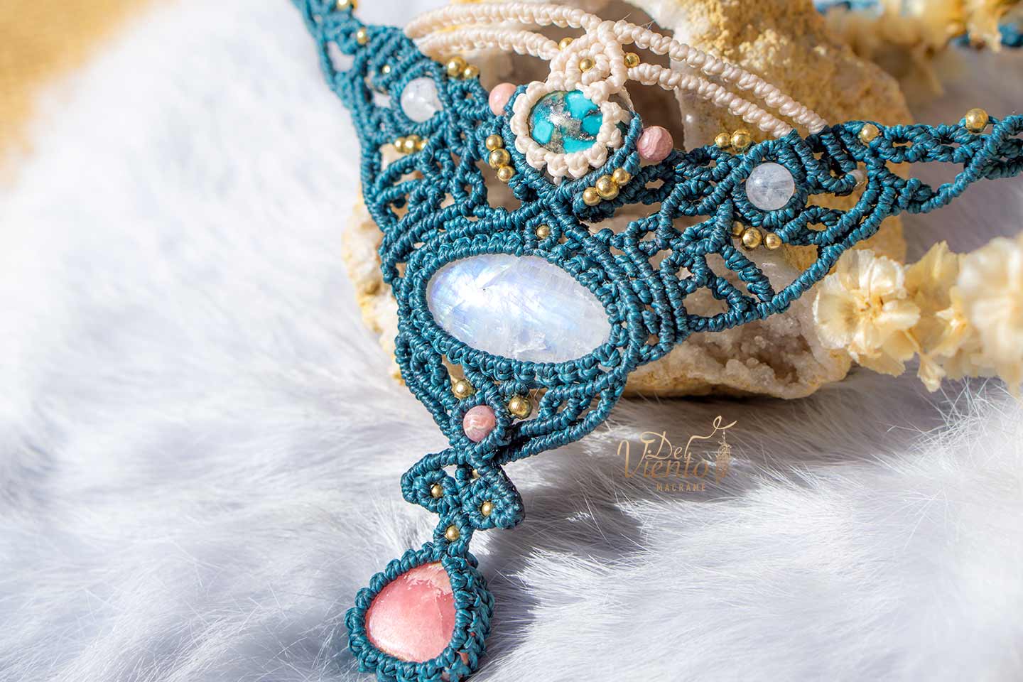 Collar Diosa con Turquesa, Piedra Luna y Rodocrosita
