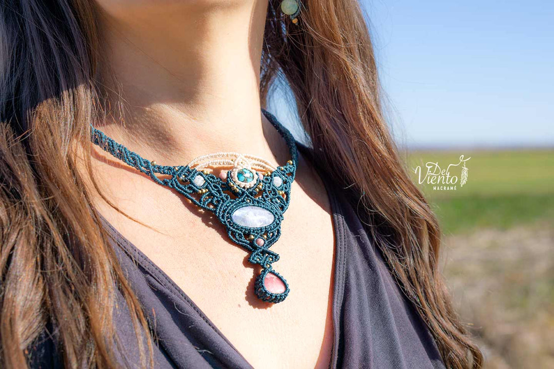 Collar Diosa con Turquesa, Piedra Luna y Rodocrosita