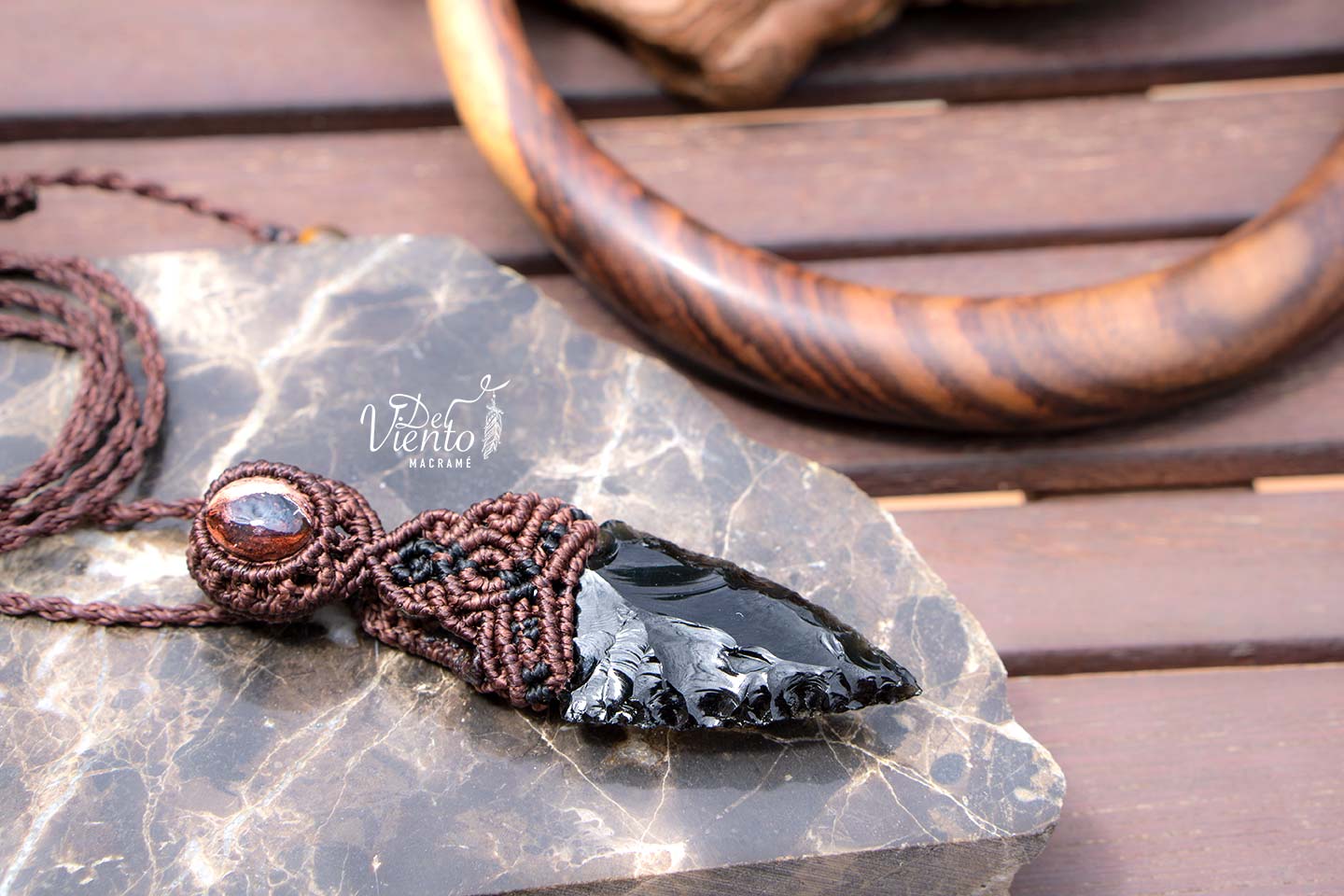 "Creado y Reservado para Laura" Collar de macrame con Ópalo de fuego y Obsidiana negra