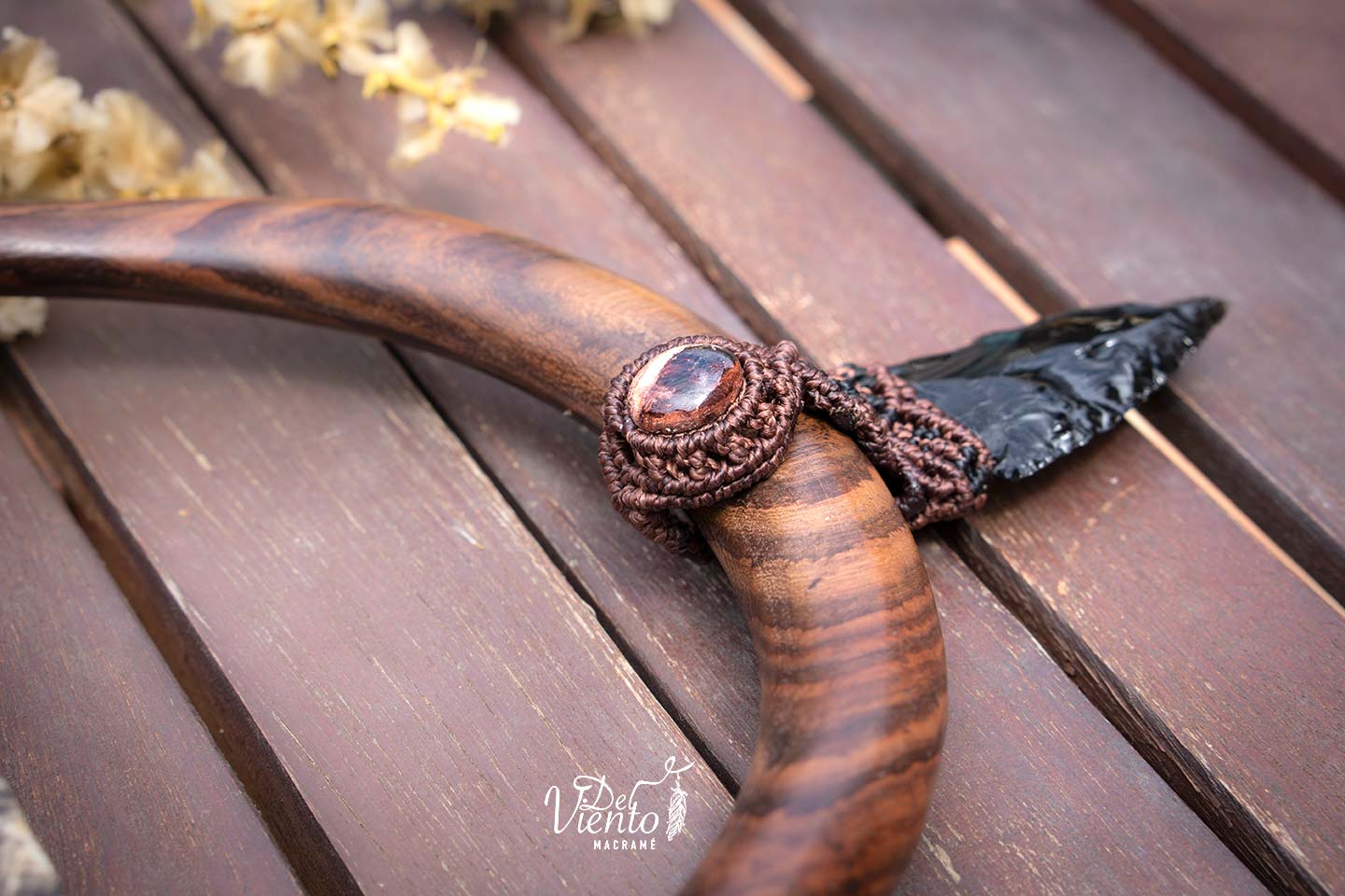 "Creado y Reservado para Laura" Collar de macrame con Ópalo de fuego y Obsidiana negra