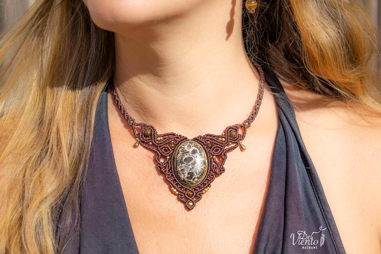 Collar con Ágata fósil Turritella