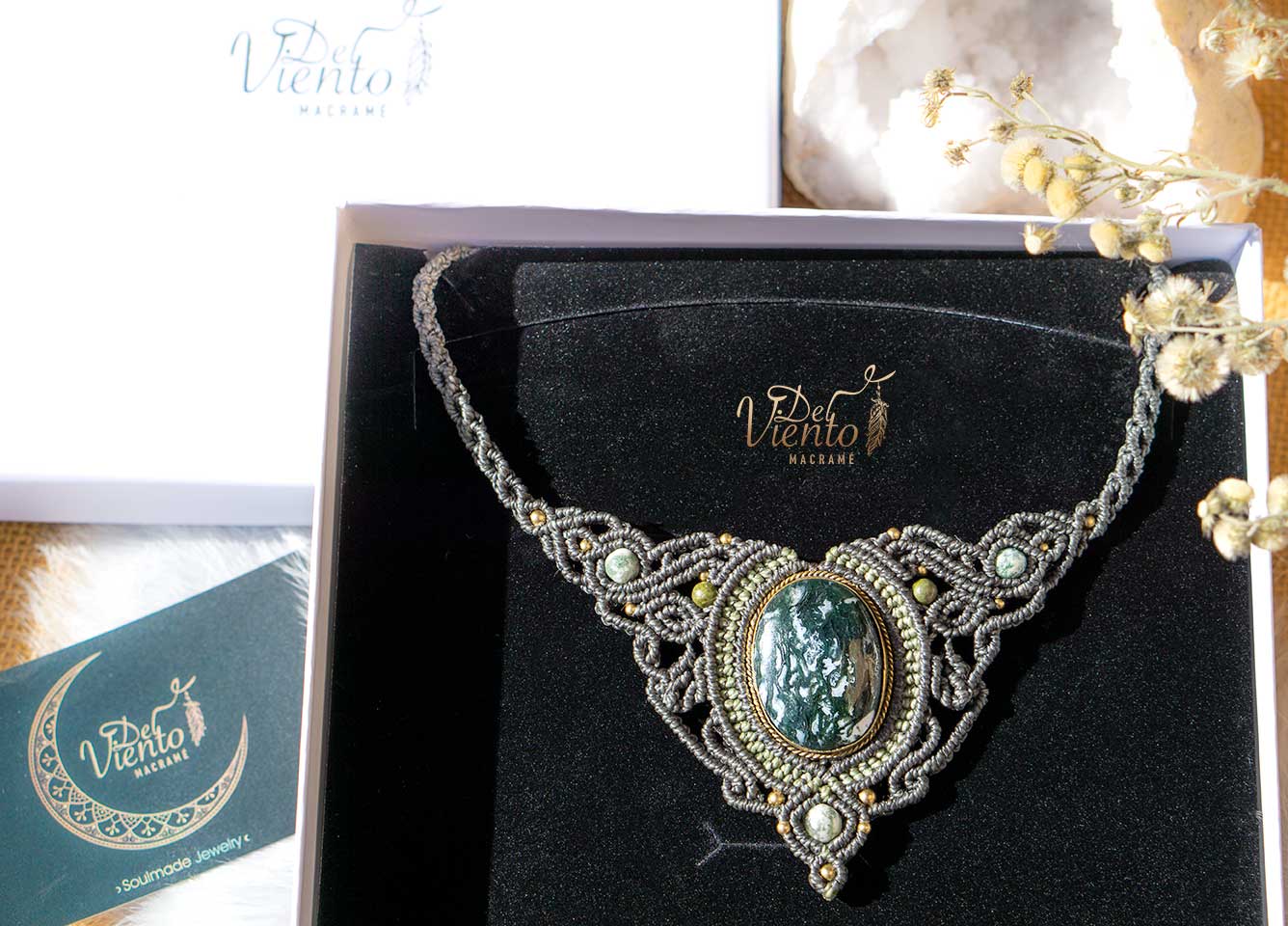 Collar con Ágata musgo