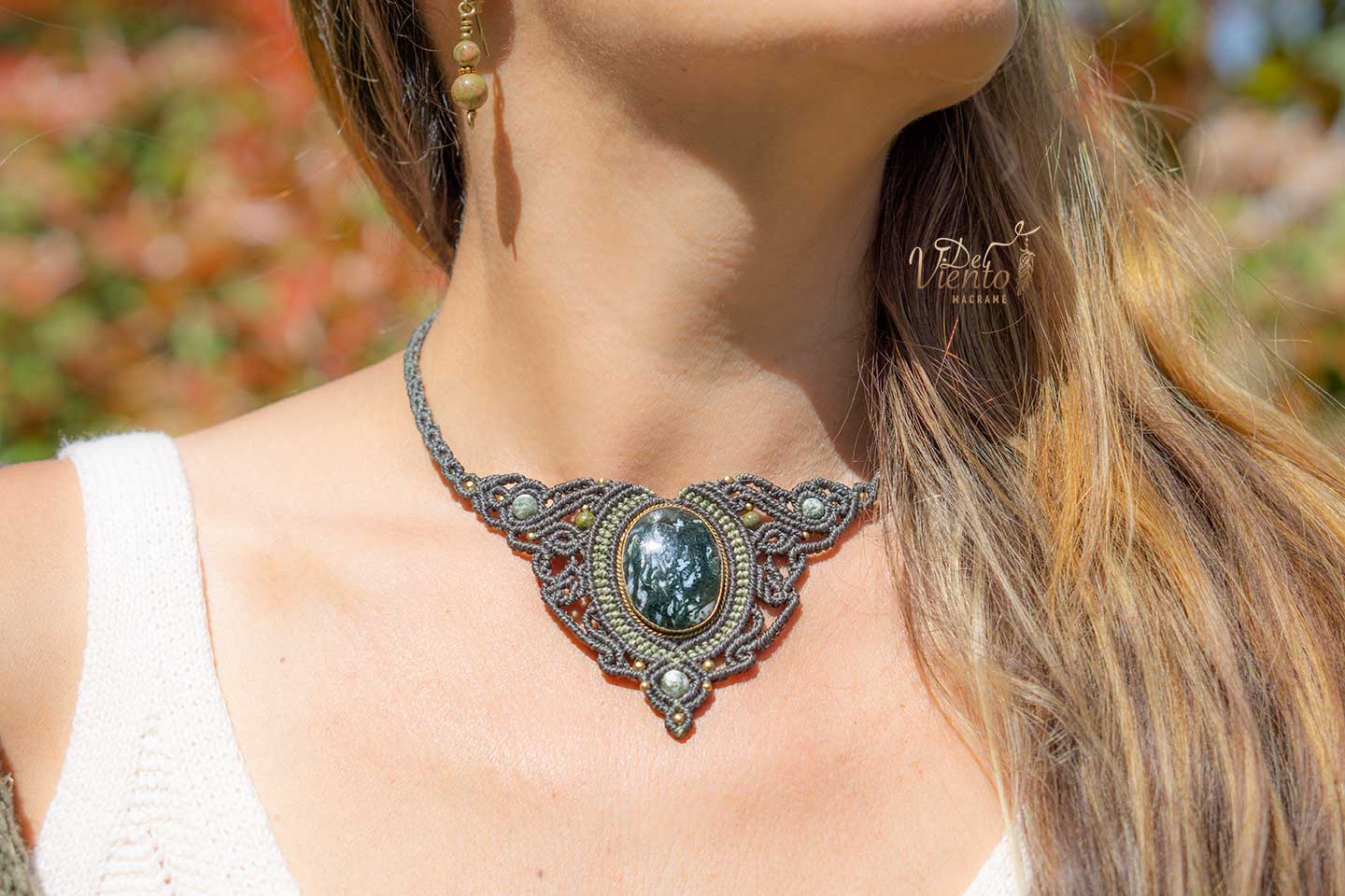 Collar con Ágata musgo