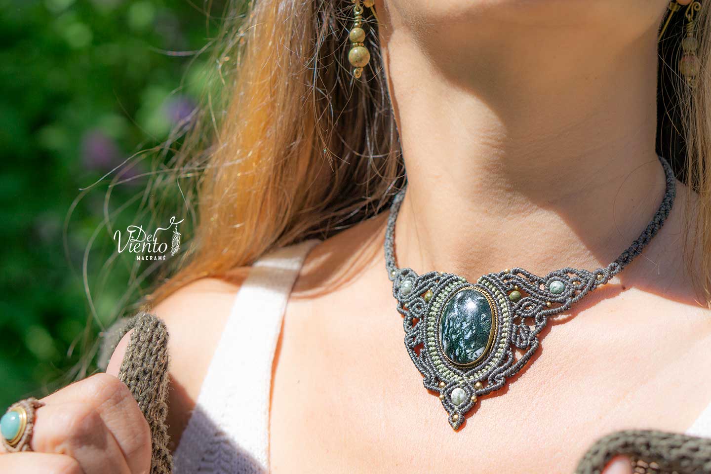 Collar con Ágata musgo