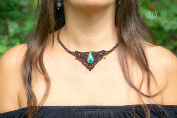 Collar de macramé con Atardecer de Sonora (Crisocola & Cuprita)