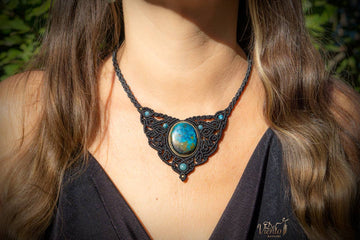 Collar con Azurita