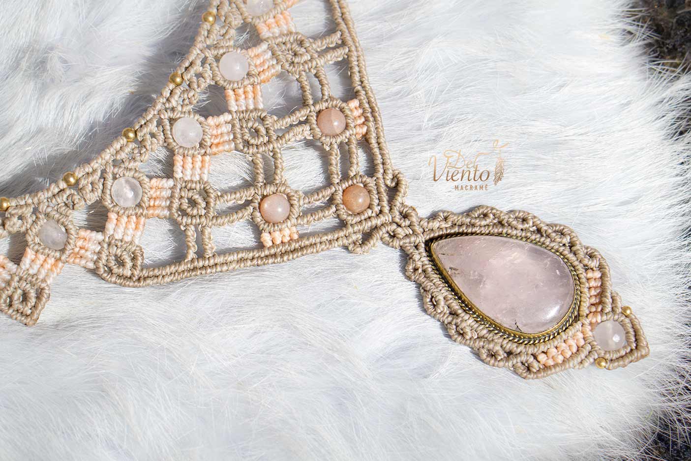 Collar Diosa con Cuarzo Rosa y sunstones