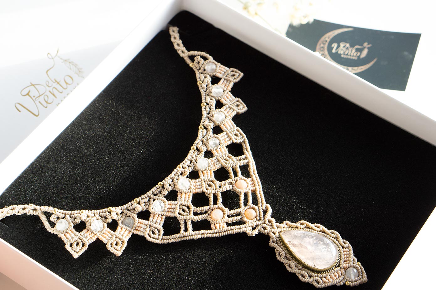 Collar Diosa de macrame para Laura Madrueño Supervivientes telecinco