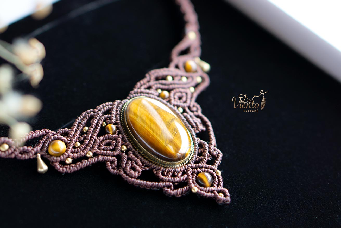 Collar con Ojo de Tigre