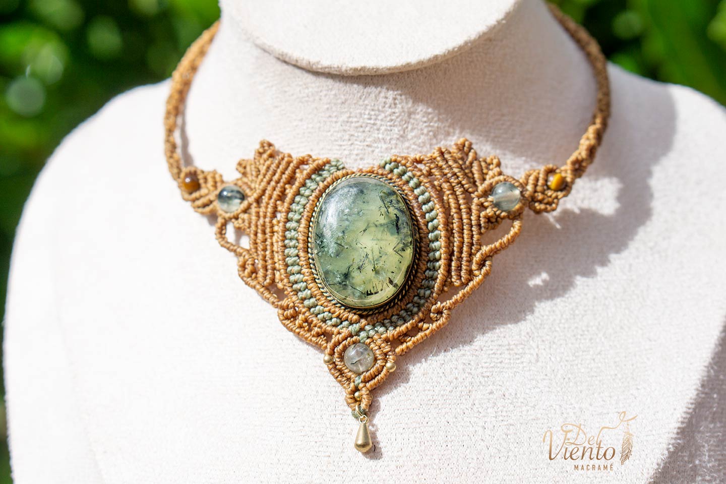 Collar con Prehnita