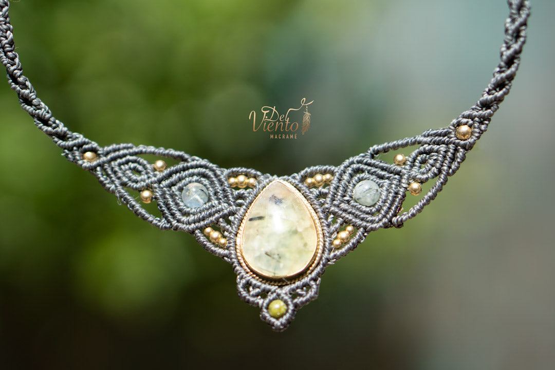 Collar Tiara DAFNE con Prehnita