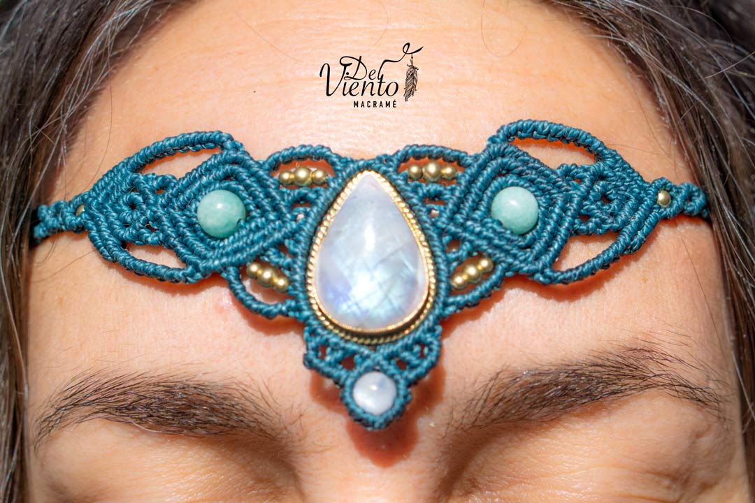 Collar Tiara DAFNE con Piedra Luna