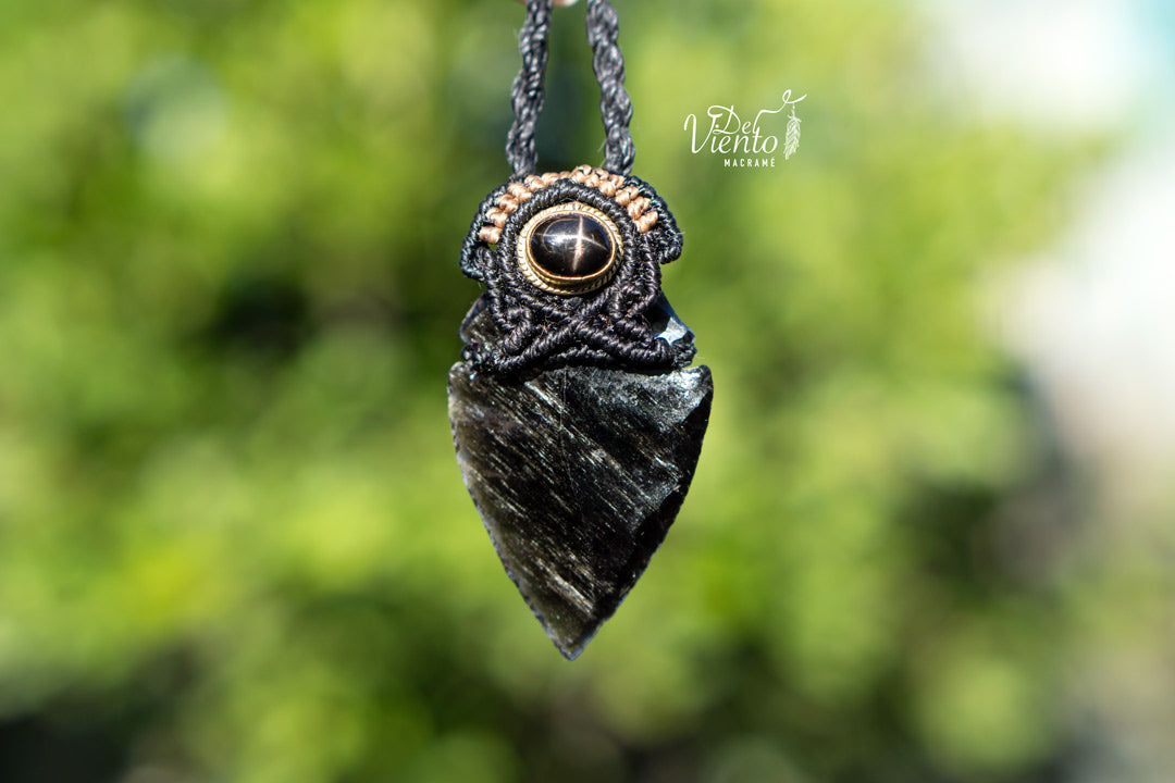 Punta de flecha de Obsidiana & Black Star
