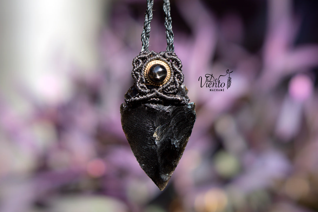 Punta de flecha de Obsidiana & Black Star