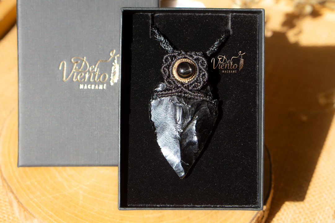 Punta de flecha de Obsidiana & Black Star