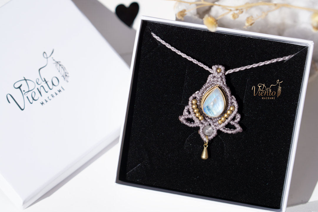 Flor de Loto mini con Piedra luna