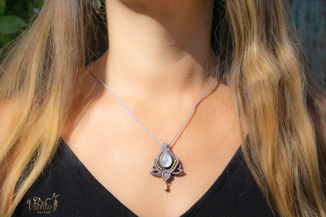 Flor de Loto mini con Piedra luna