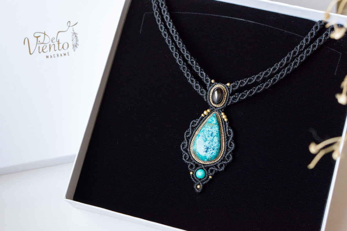 Collar Gea con Black Star & Azurita