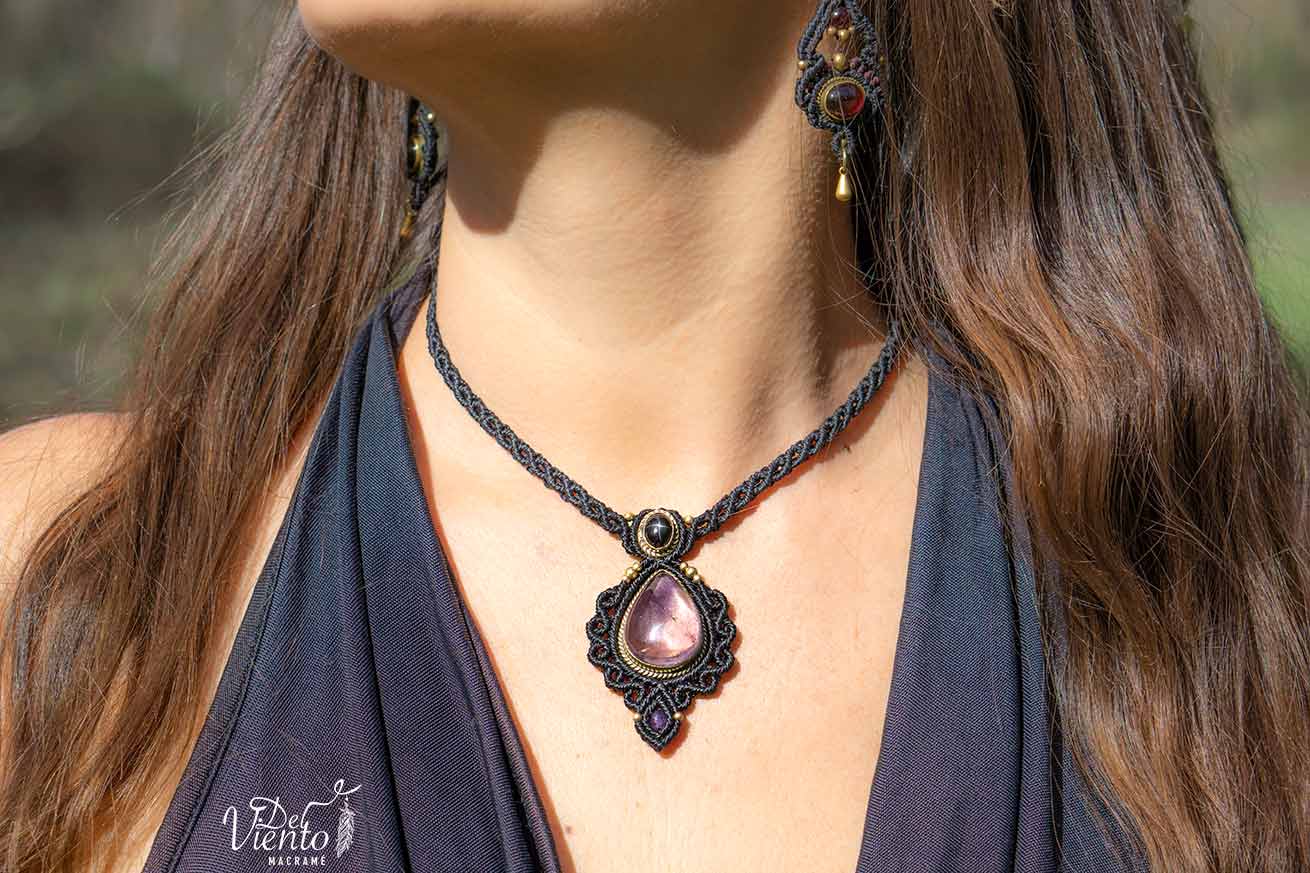 "RESERVADO para María" Collar Gea con Amatista y Black Star
