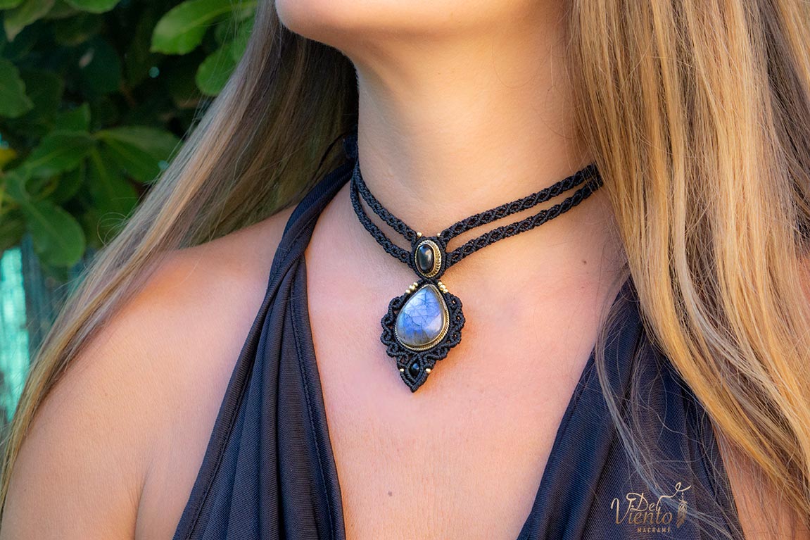 RESERVADO para Yolanda | Collar Gea con  Black Star & Labradorita