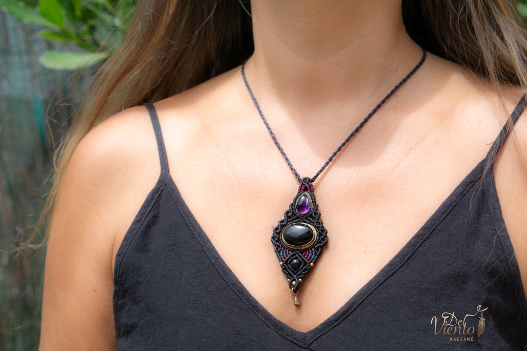 Colgante HYPATIA con Obsidiana y Amatista
