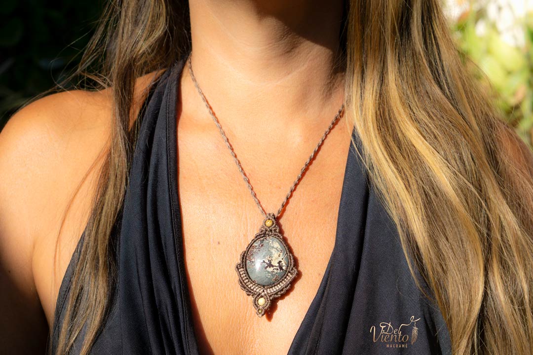 Collar con Jaspe dendrita