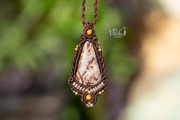 Collar de macrame con Jaspe dendrita