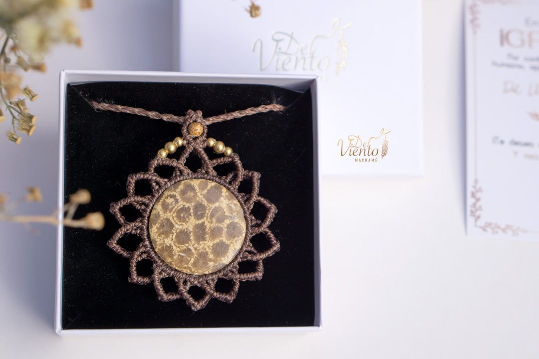 Mandala SUKHA con Fósil de Coral