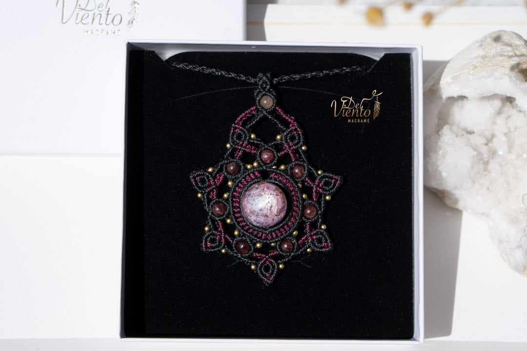 Mandala con Rubí estrella