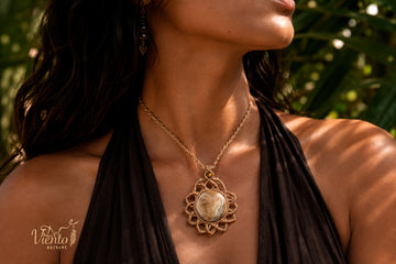 Mandala SUKHA con Onix caramelo