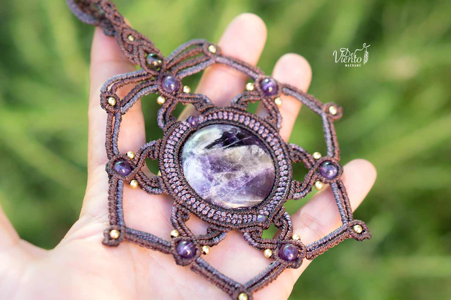 Collar de macrame Mandala con Amatista
