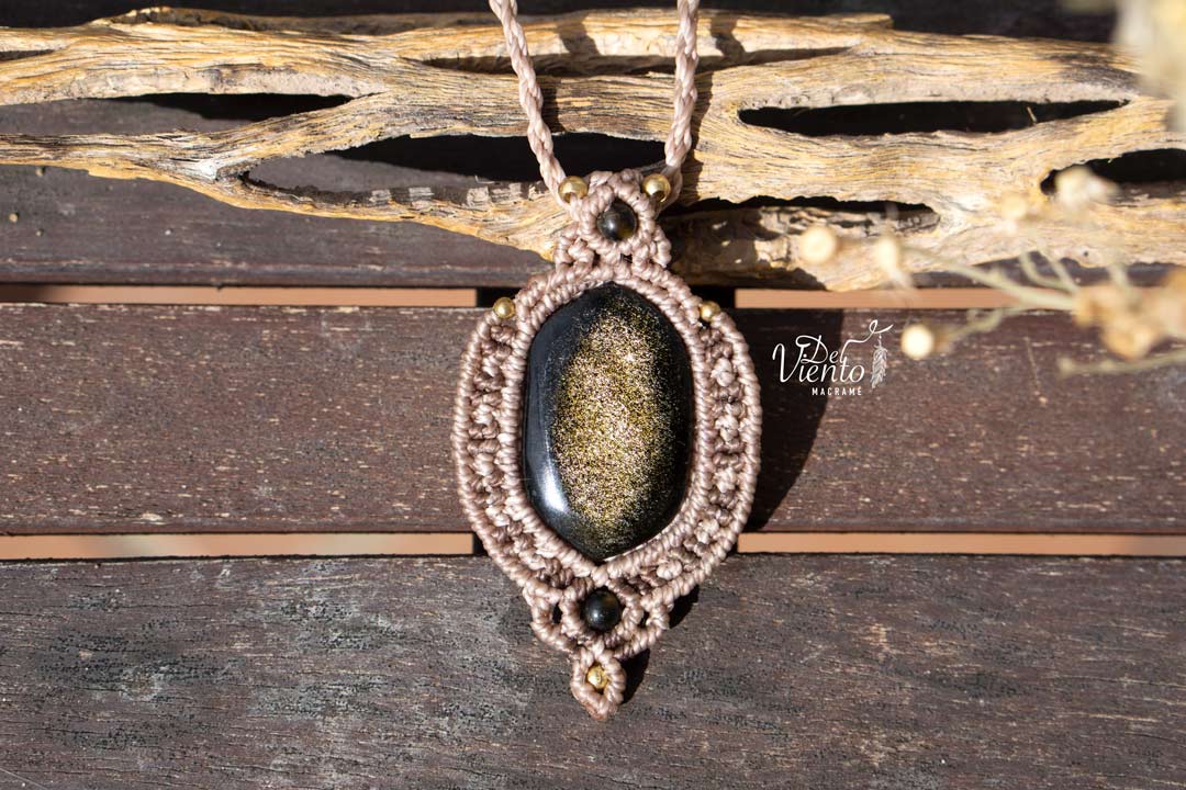 Colgante con Obsidiana Dorada