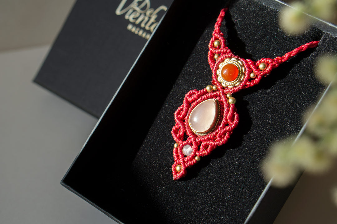 Colgante Mini GEA con Cuarzo Rosa y Cornalina