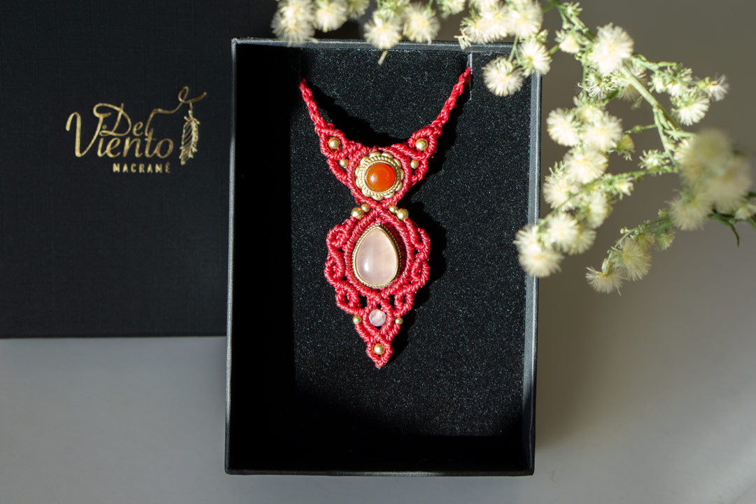 Colgante Mini GEA con Cuarzo Rosa y Cornalina