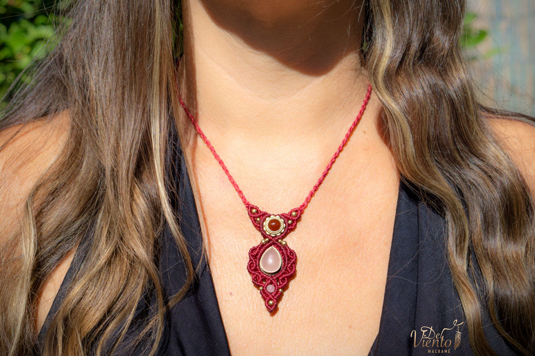 Colgante Mini GEA con Cuarzo Rosa y Cornalina