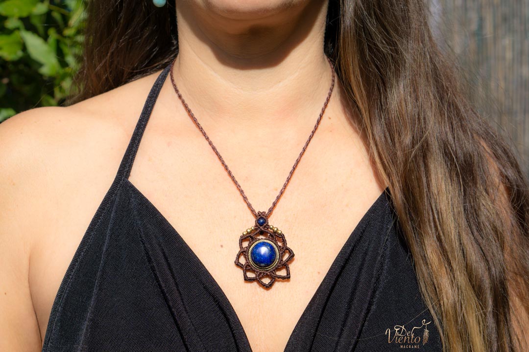 Mandala SUKHA "mediano" con Lapislázuli